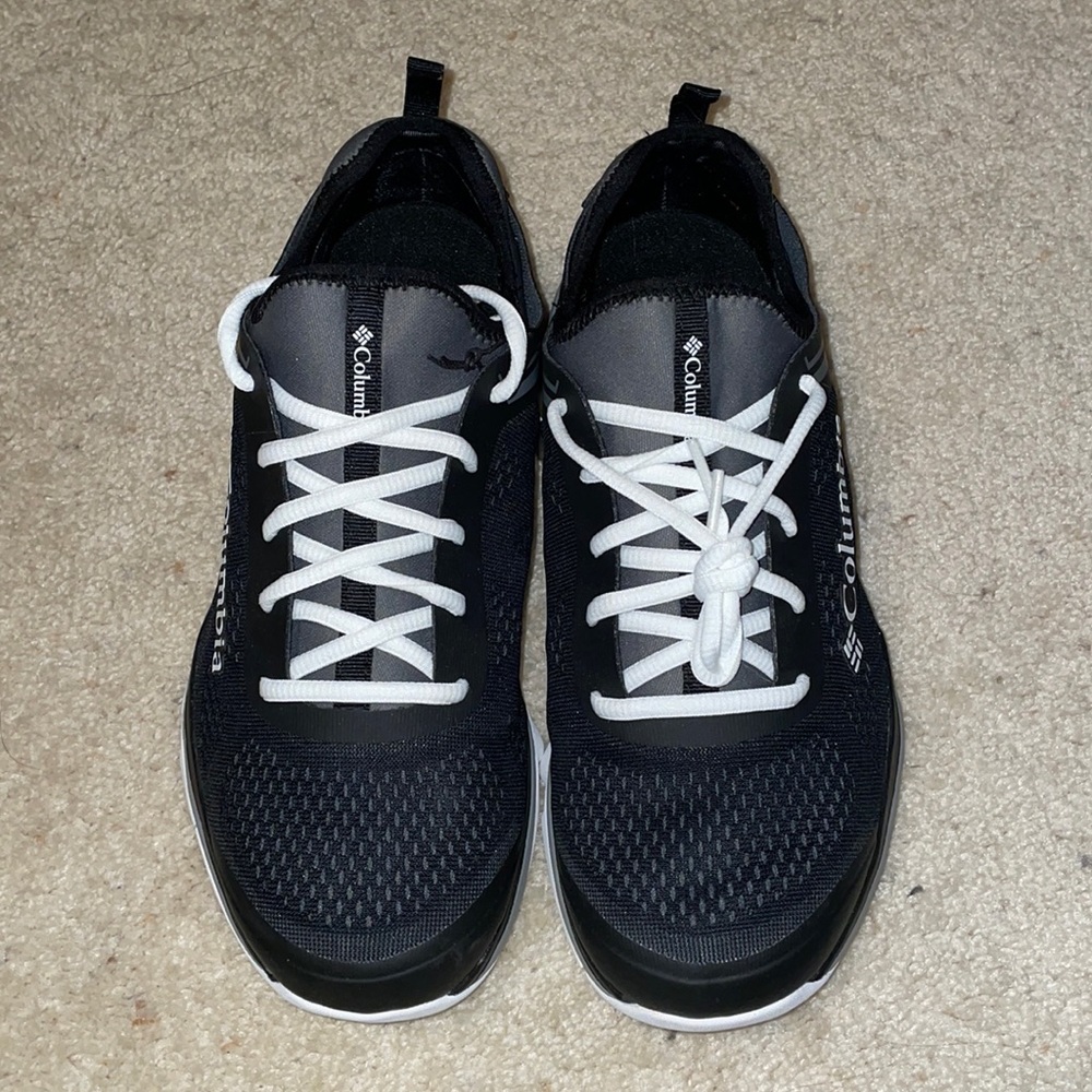 Columbia Outdry Hiking Shoe. NWOT
